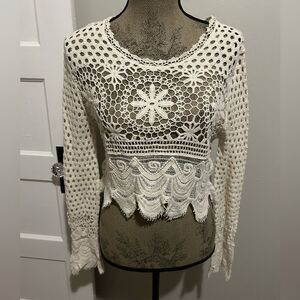 Rebellion Country Crochet Cream Lace Long Sleeve Top with Scalloped Edges